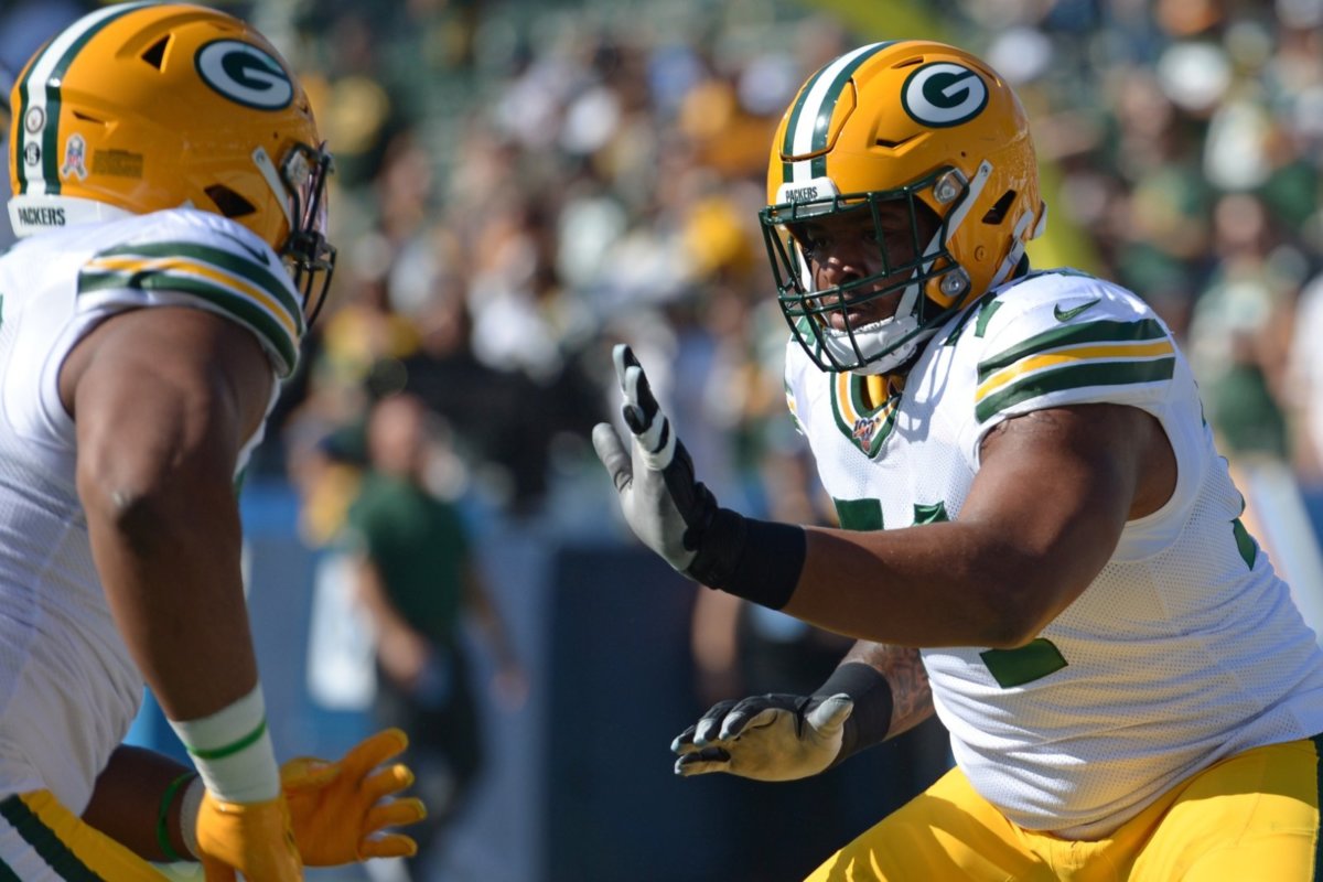 Aaron Rodgers Remains Healthy Thanks to Rookie Elgton Jenkins